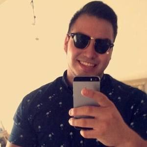 Meet your Posher, Luis